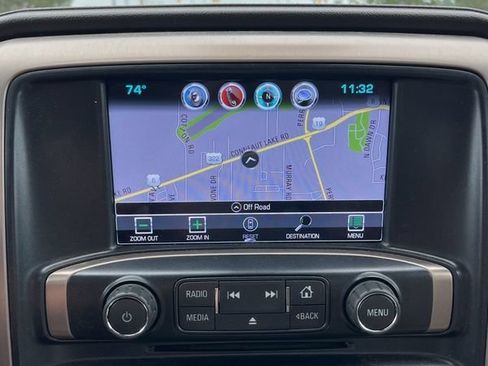 Used 2019 GMC Sierra 2500 Denali w/ Duramax Plus Package AWD/4WD image 22