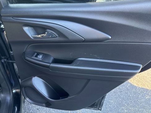 Used 2023 Chevrolet TrailBlazer RS image 13