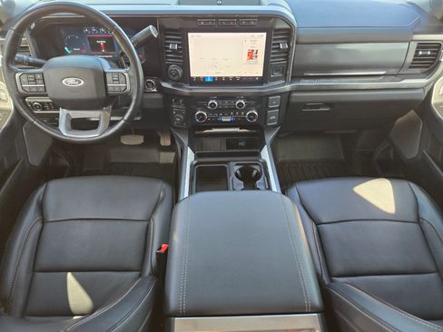 Used 2024 Ford F350 Lariat w/ Lariat Ultimate Package AWD/4WD image 2