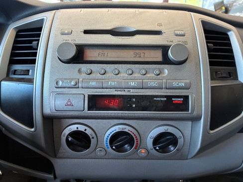 Used 2007 Toyota Tacoma PreRunner RWD image 18