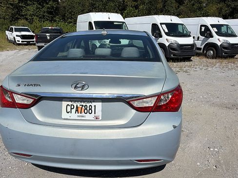 Used 2013 Hyundai Sonata GLS w/ Popular Equipment Pkg FWD image 9