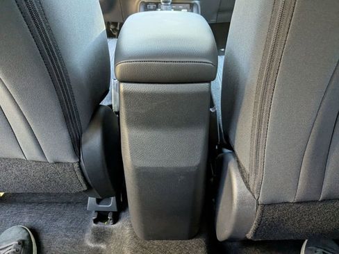 New 2026 Nissan Kicks SV image 25