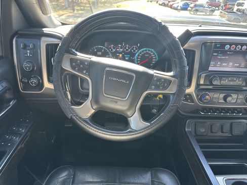 Used 2017 GMC Sierra 3500 Denali w/ Duramax Plus Package image 23