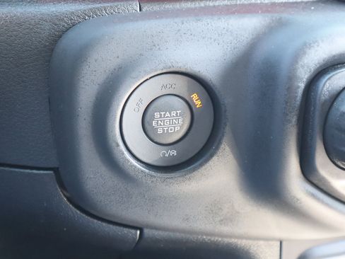 Used 2020 Jeep Gladiator Rubicon image 23