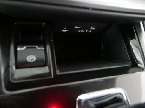Used 2022 Subaru Outback Premium AWD/4WD image 30