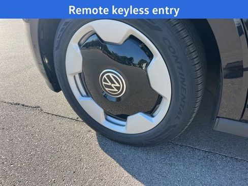 New 2025 Volkswagen ID. Buzz Pro S image 5