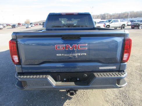 New 2026 GMC Sierra 1500 Elevation image 6