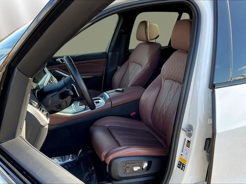 Used 2022 BMW X5 xDrive40i w/ M Sport Package image 20