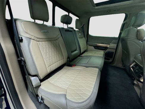 New 2025 Ford F350 Platinum w/ Platinum Plus Package image 28