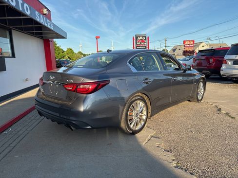 Used 2019 INFINITI Q50 Luxe w/ Essential Package (3.0T Luxe) AWD/4WD image 3