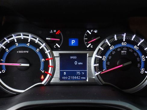 Used 2014 Toyota 4Runner SR5 Premium RWD image 7