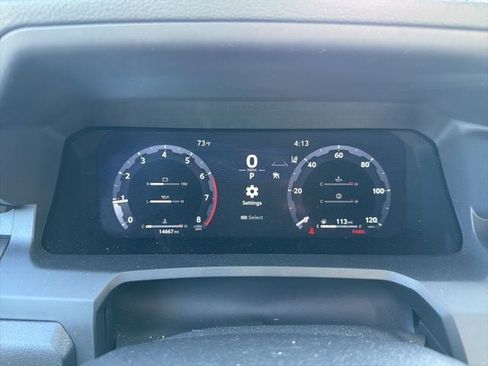 Used 2025 Toyota Tacoma TRD Off-Road AWD/4WD image 10