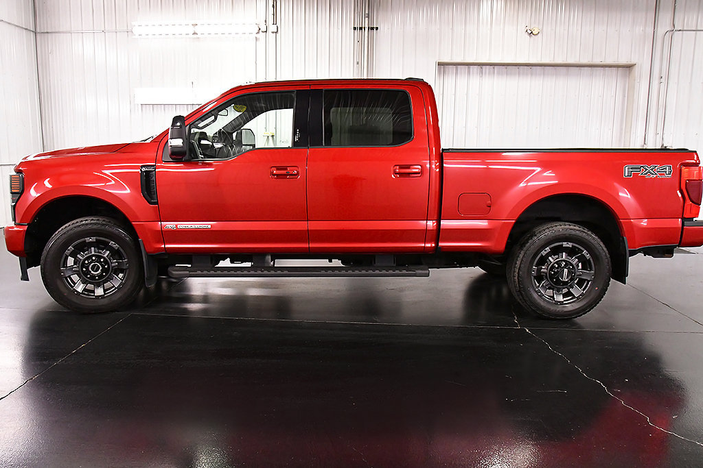 Used 2022 Ford F250 Lariat w/ Black Appearance Package AWD/4WD image 4