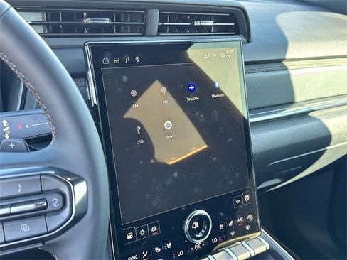 New 2026 GMC Terrain AT4 w/ Convenience Package III image 17