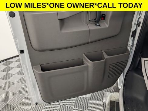 Used 2024 GMC Savana 2500 w/ Driver Convenience Package RWD image 10