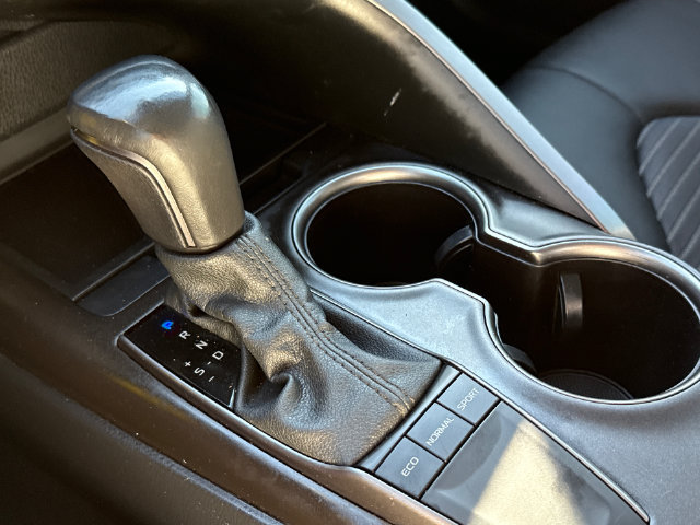 Used 2024 Toyota Camry SE FWD image 27