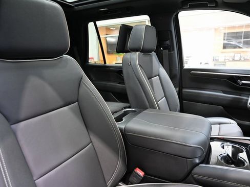 New 2026 Chevrolet Tahoe Premier image 8