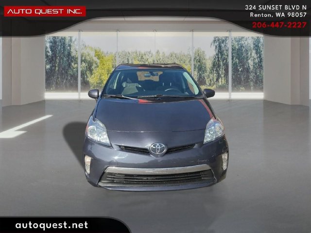 Used 2014 Toyota Prius Prime Plug-In Hybrid FWD image 2