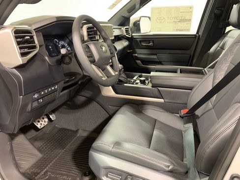 New 2025 Toyota Tundra SR5 w/ TRD Off-Road Premium Package AWD/4WD image 27