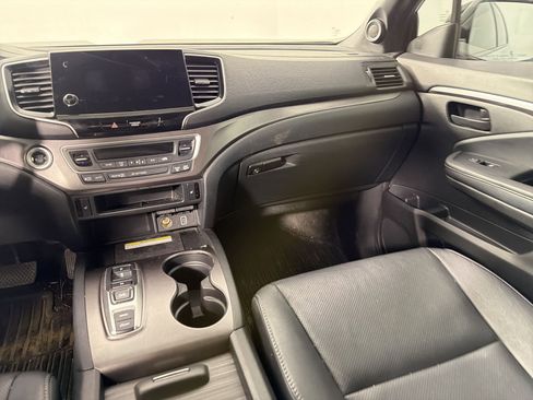 Used 2022 Honda Passport EX-L image 25