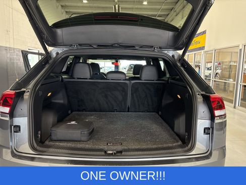 Used 2023 Volkswagen Atlas Cross Sport SE image 12