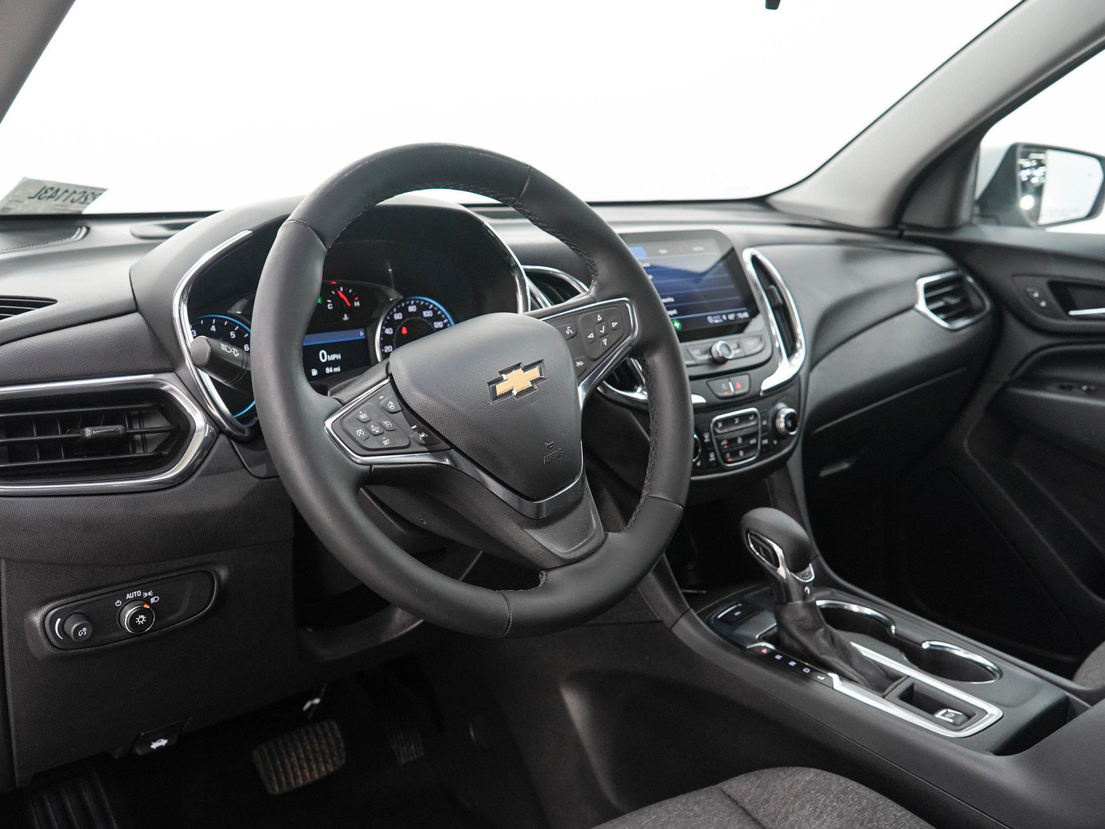Used 2024 Chevrolet Equinox LT AWD/4WD image 24