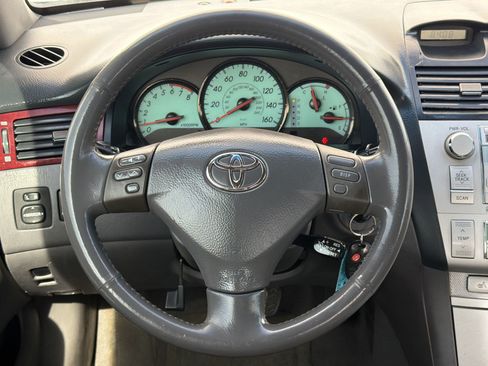 Used 2004 Toyota Solara SLE FWD image 16