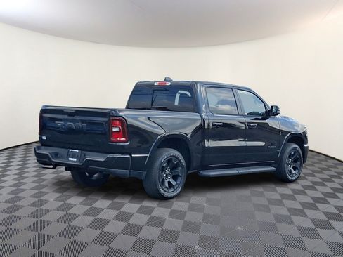 Used 2025 RAM 1500 Big Horn AWD/4WD image 6