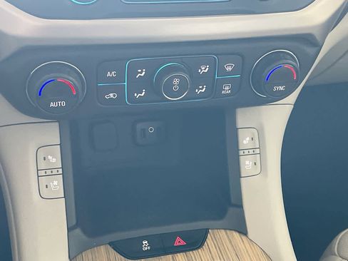 Used 2019 GMC Acadia Denali w/ Technology Package image 19