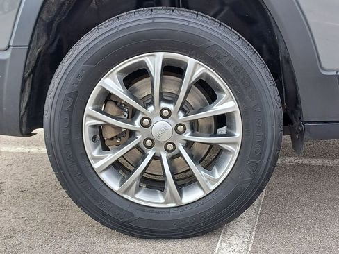 Used 2021 Jeep Cherokee Latitude Lux image 5