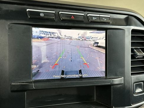 Used 2024 Ford F250 XLT w/ FX4 Off-Road Package image 19