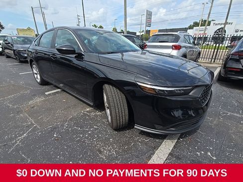 Used 2025 Honda Accord LX image 2