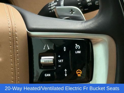 Used 2023 Land Rover Range Rover Long Wheelbase SE image 40