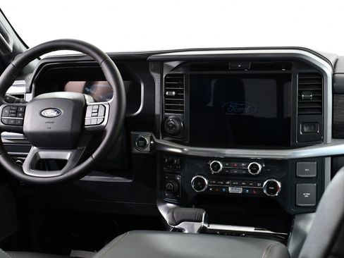 New 2025 Ford F150 Lariat w/ Equipment Group 502A High image 8