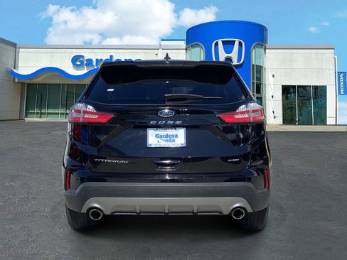 Used 2024 Ford Edge Titanium image 5