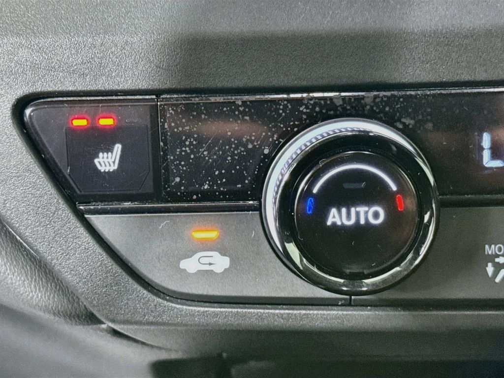 Used 2023 Honda Accord EX image 25