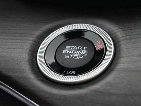 Used 2022 Jeep Grand Cherokee Overland image 36