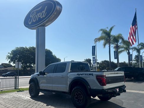 Used 2026 Ford F150 Raptor w/ Equipment Group 803A Raptor R AWD/4WD image 10