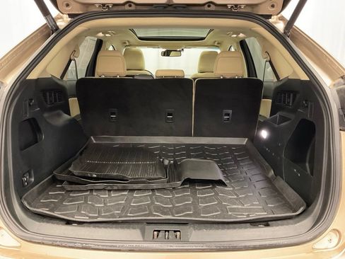 Used 2020 Ford Edge SEL w/ Convenience Package AWD/4WD image 38