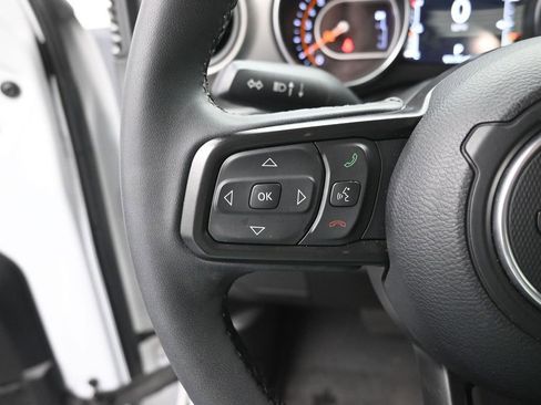 Used 2023 Jeep Gladiator Sport AWD/4WD image 30