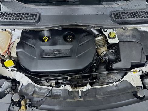 Used 2018 Ford Escape Titanium image 31