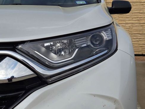 Used 2019 Honda CR-V LX image 18