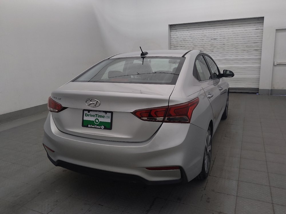 Used 2020 Hyundai Accent Limited FWD image 9