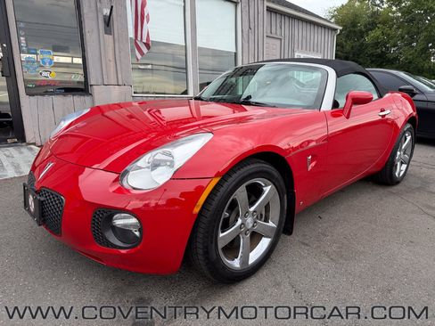 Used 2008 Pontiac Solstice GXP w/ Premium Package RWD image 26