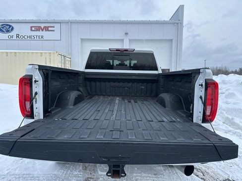 Used 2020 GMC Sierra 2500 AT4 w/ AT4 Premium Package image 15