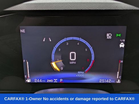 Used 2025 Chevrolet TrailBlazer LT AWD/4WD image 27