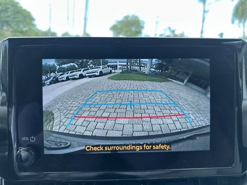 Used 2023 Toyota Corolla Cross LE FWD image 24