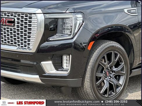 Used 2024 GMC Yukon Denali AWD/4WD image 9
