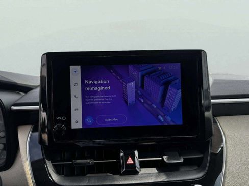 Used 2023 Toyota Corolla LE FWD image 30