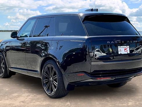 Used 2023 Land Rover Range Rover SE AWD/4WD image 6